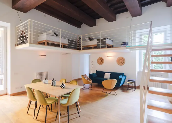 Elegant Apartment With Patio At Piazza Navona