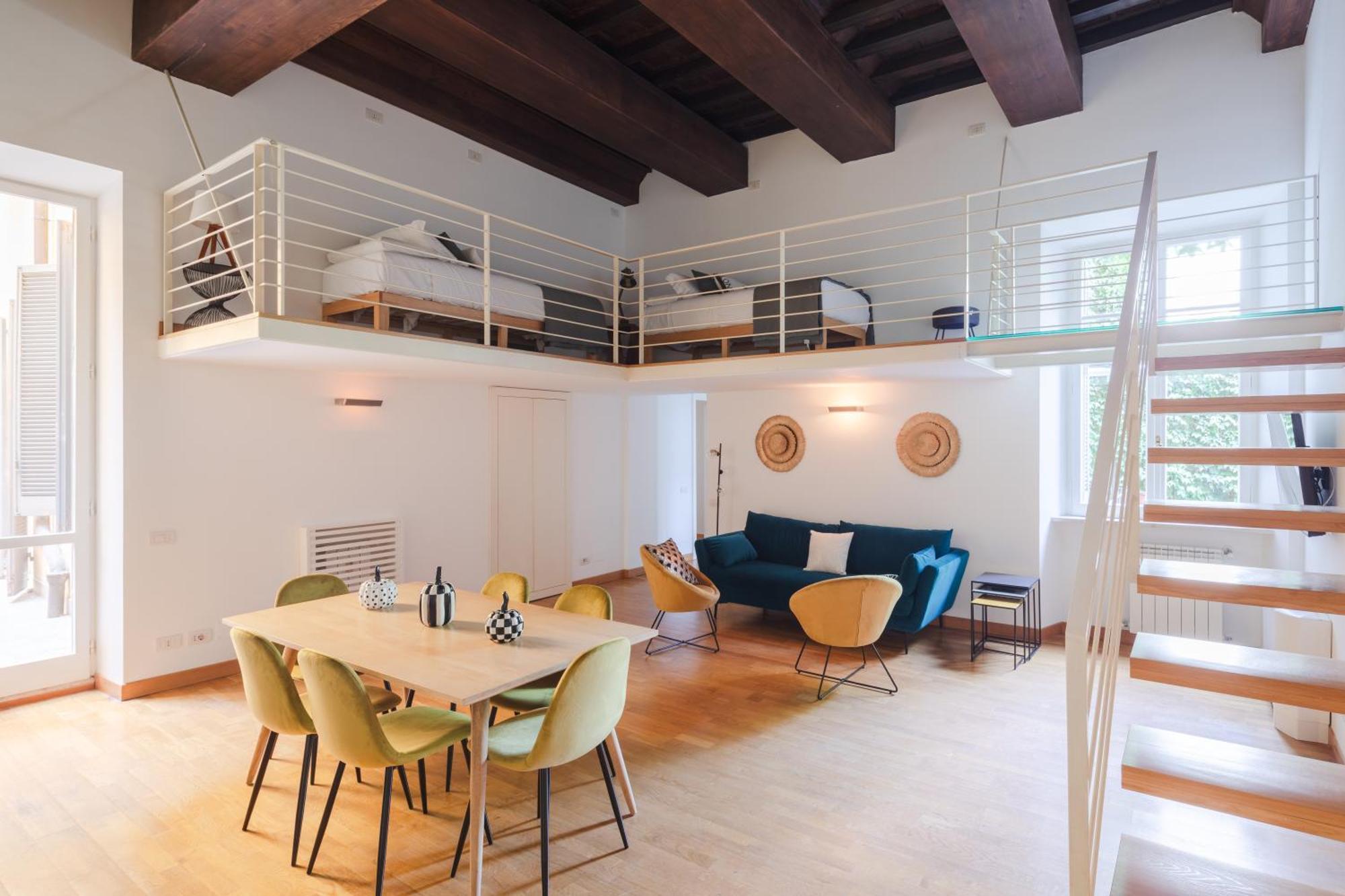 Elegant With Patio At Piazza Navona Rom