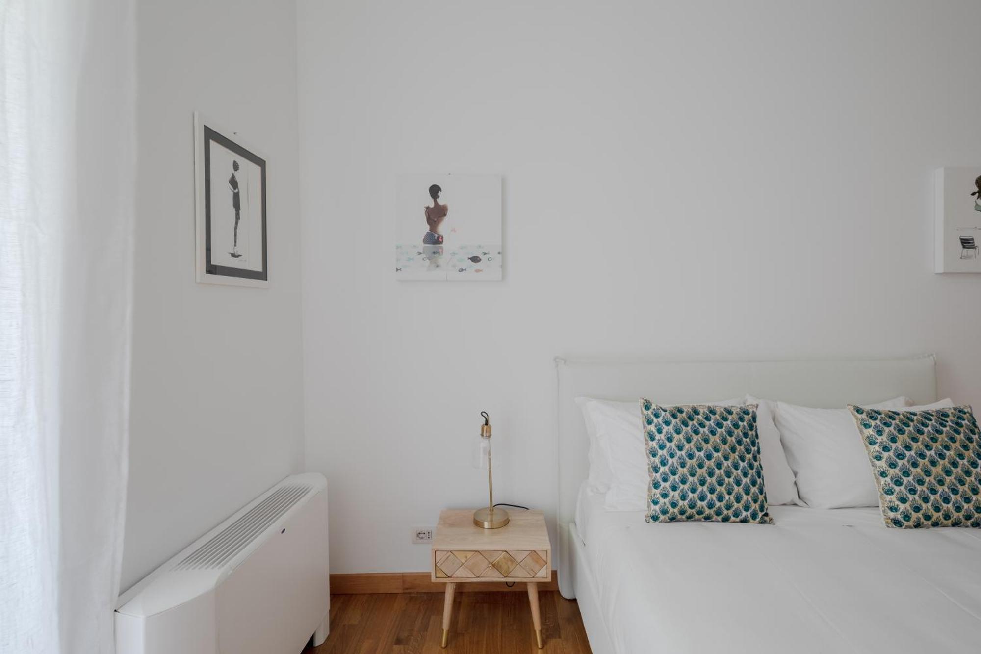 Elegant With Patio At Piazza Navona Apartment Rom